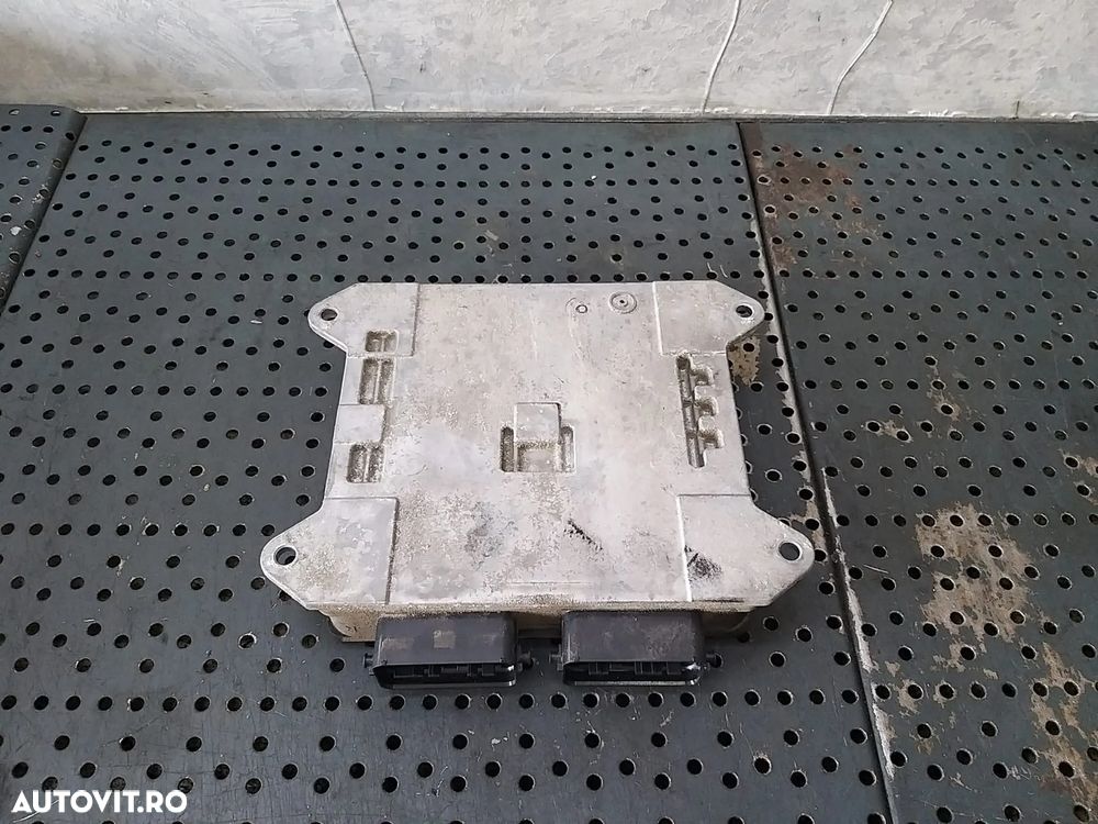 Ecu calculator motor 1.8 b mazda 5 l82318881c - 1
