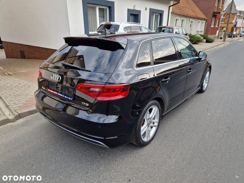 Audi A3 Sportback 1.4 TFSI S tronic S line Sportpaket - 9