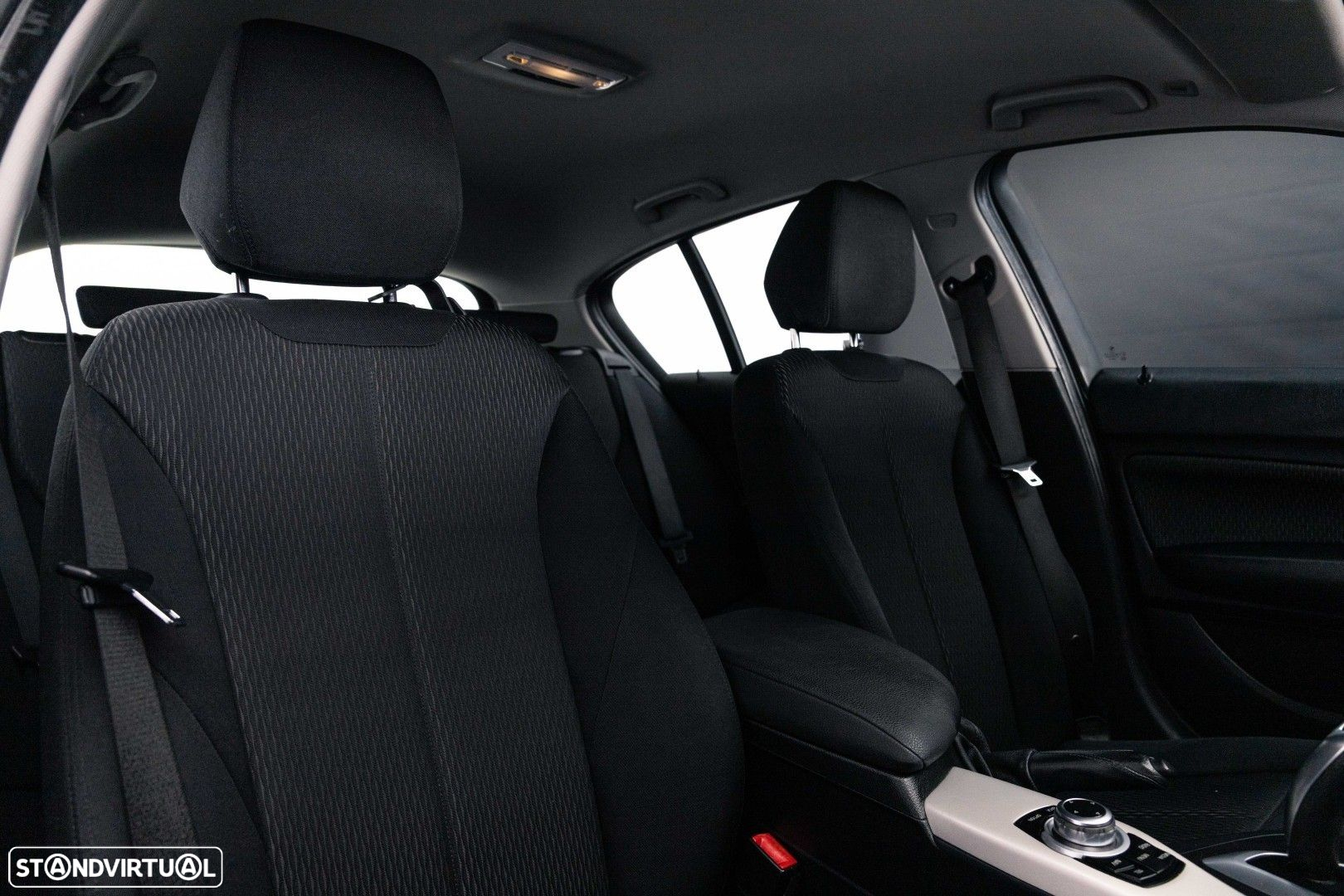 BMW 116 dA Line Urban - 22