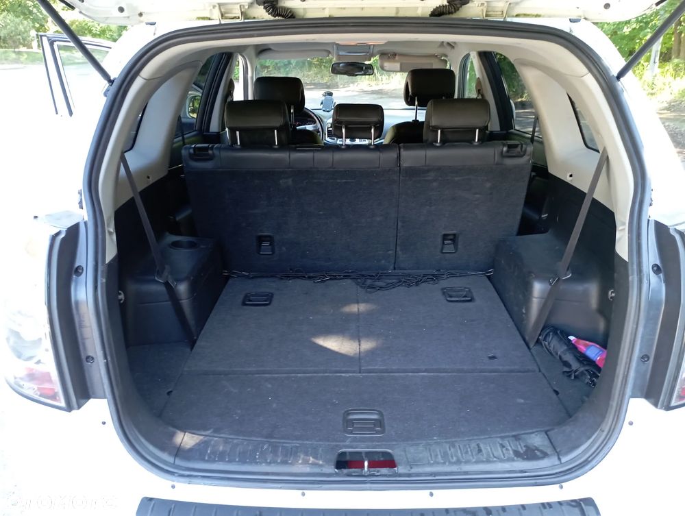 Chevrolet Captiva 2.2 D LTZ - 13