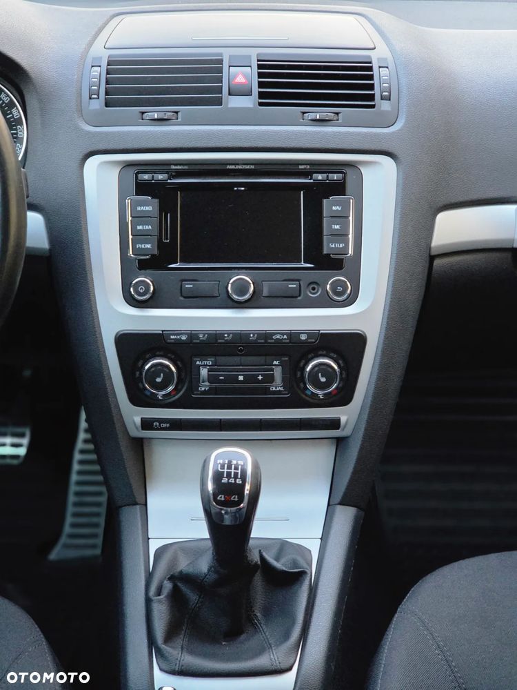 Skoda Octavia 2.0 TDI DPF 4x4 Scout - 19