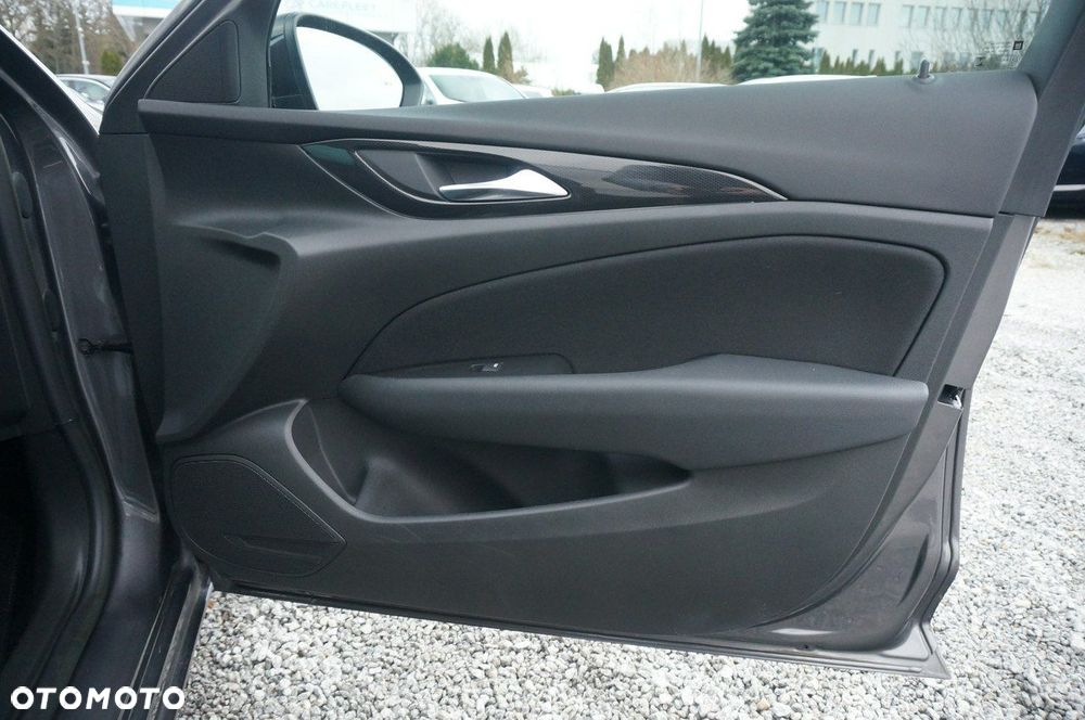 Opel Insignia 2.0 CDTI Business Elegance S&S - 25