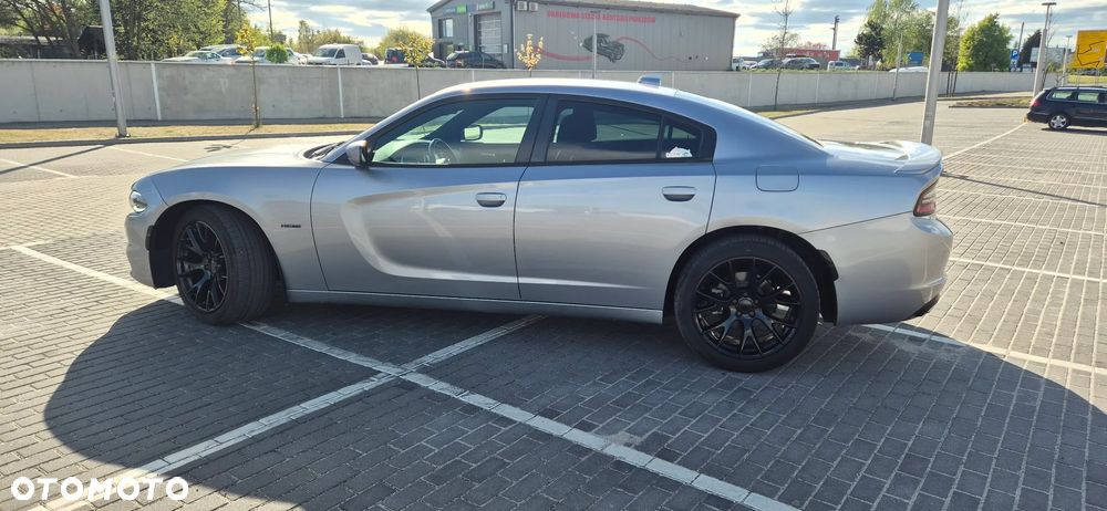 Dodge Charger - 3