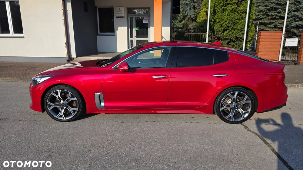 Kia Stinger 2.0 T-GDI L - 3