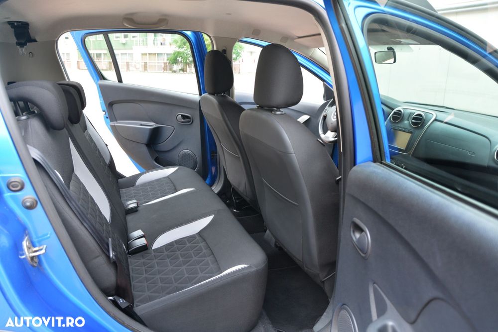 Dacia Sandero - 8