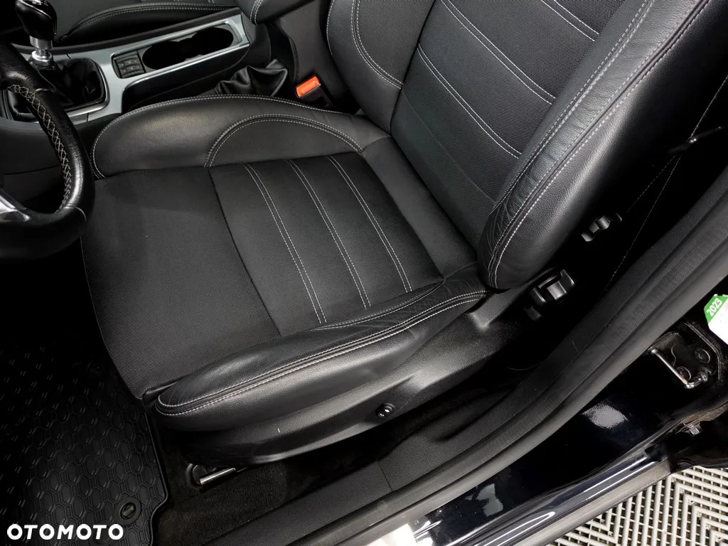Ford Mondeo - 16