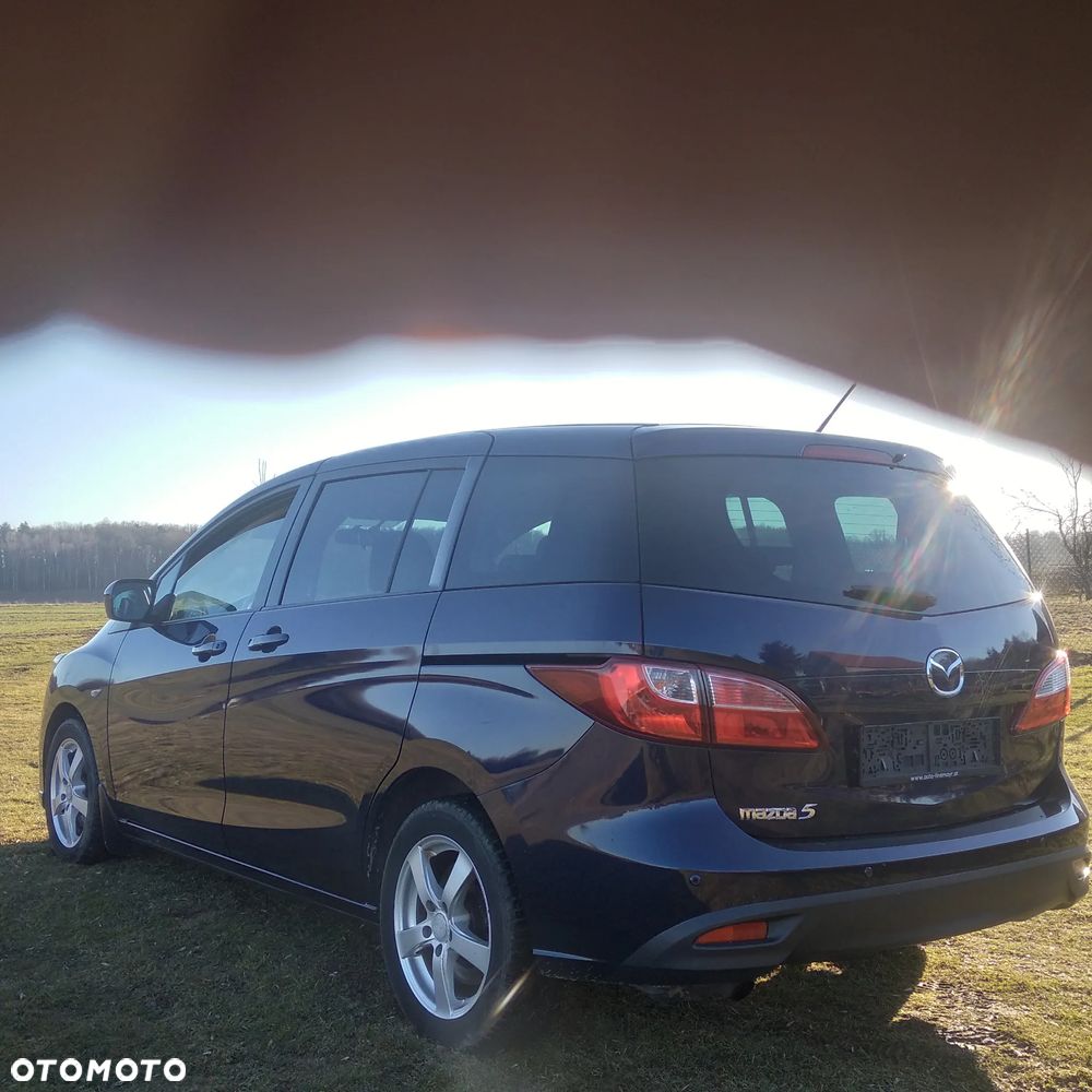 Mazda 5 - 11
