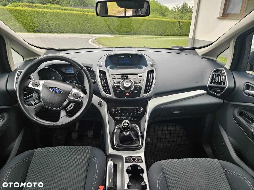 Ford C-MAX 1.6 EcoBoost Titanium - 23