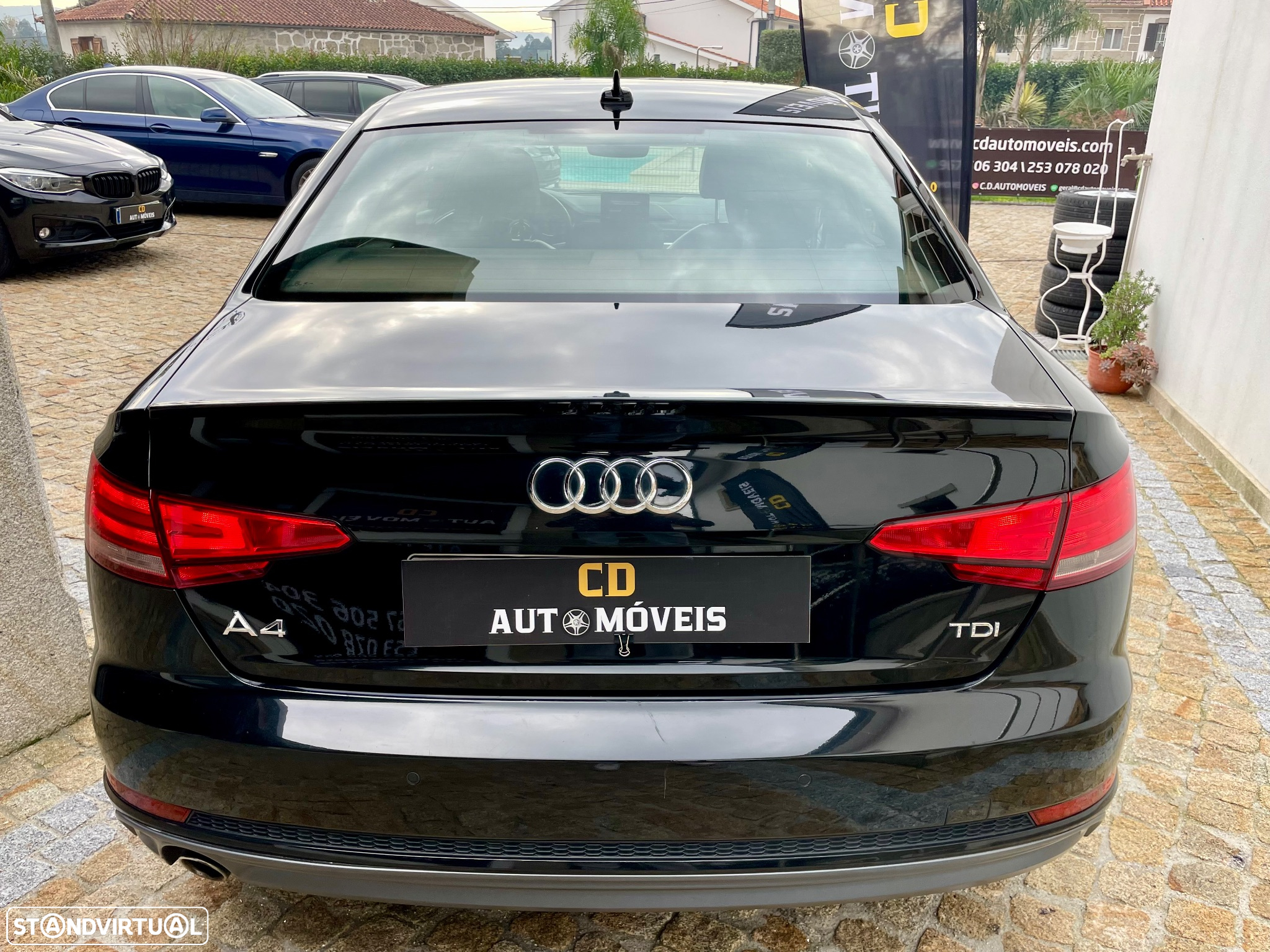 Audi A4 2.0 TDI Business Line S-line - 21