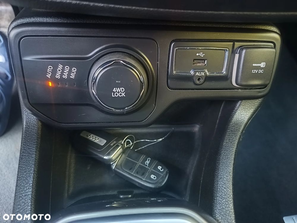 Jeep Renegade 1.4 MultiAir Active Drive Automatik Limited - 27