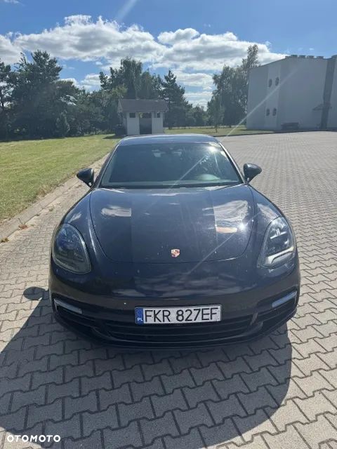 Porsche Panamera 4S Diesel - 3