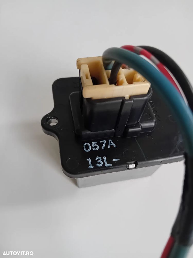 Rezistență Trepte Ventilator Peugeot 4007 C-Crosser 2.2 Diesel 4HN | Cod OEM 4670A282 | Testată Cu Garanție - 2