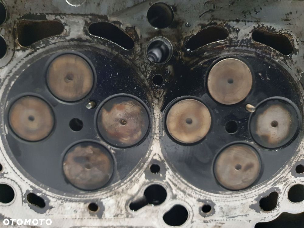 GŁOWICA CYLINDRÓW Audi A6 C6 2.0 TDI wałki 03G103373A 140KM BRE - 15