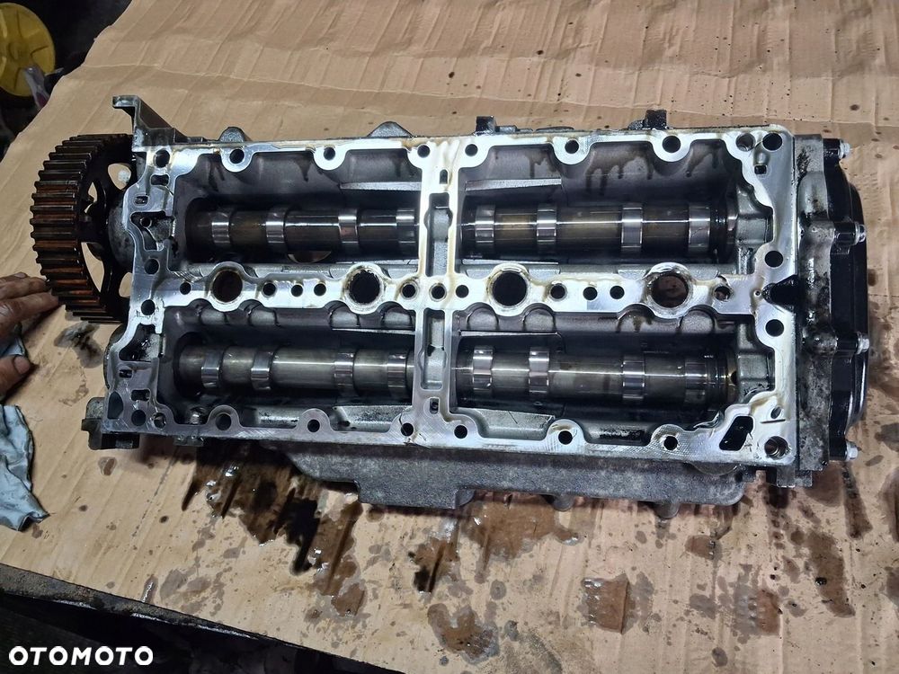 Pokrywa zaworów wałki Fiat Ducato III 2.3 JTD 504167975 - 1