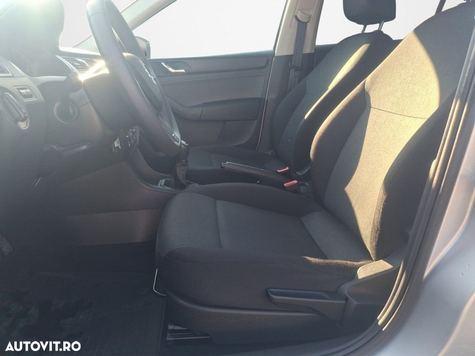 Skoda RAPID - 9