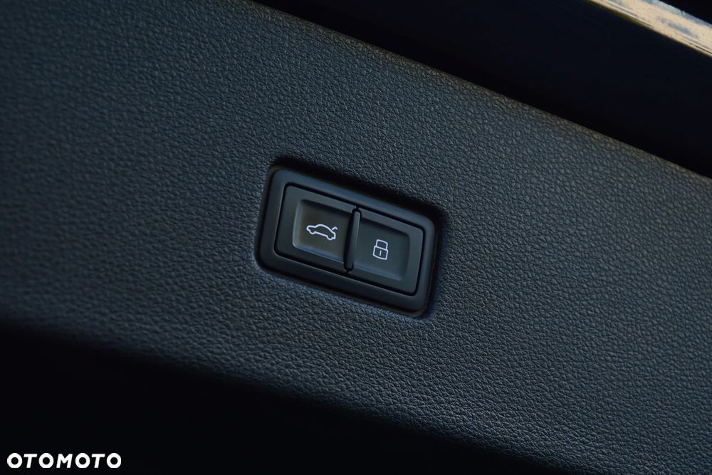 Audi Q8 50 TDI mHEV Quattro Tiptronic - 13