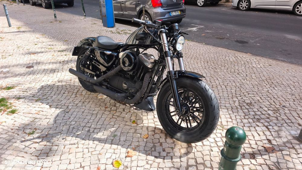 Harley-Davidson Sportster Forty Eight - 4