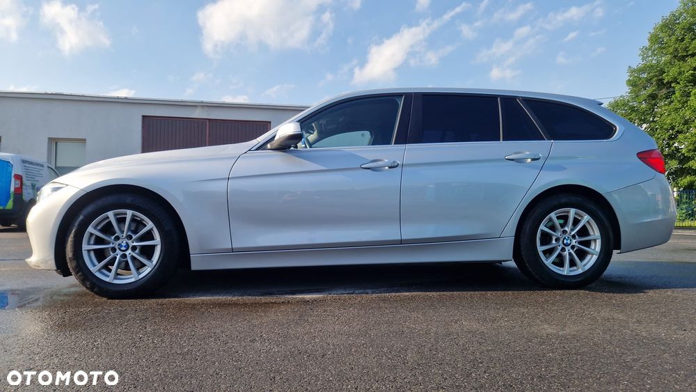 BMW Seria 3 318d Advantage - 17