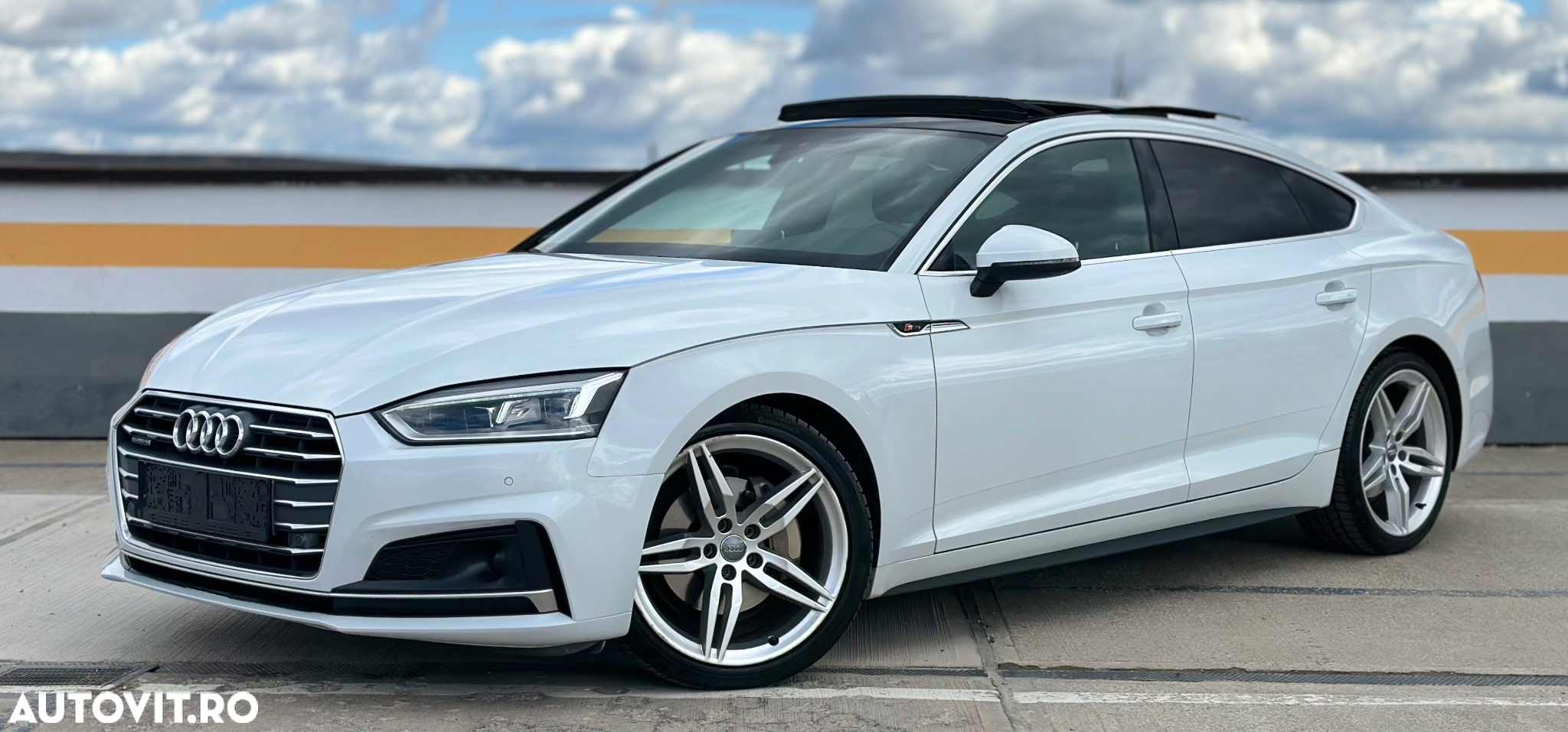 Audi A5 Sportback 40 TDI quattro S tronic S line - 2