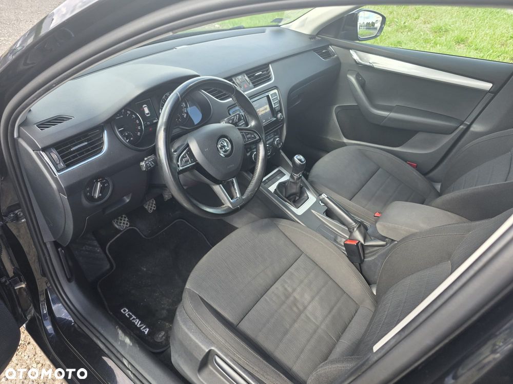 Skoda Octavia 2.0 TDI Elegance - 14