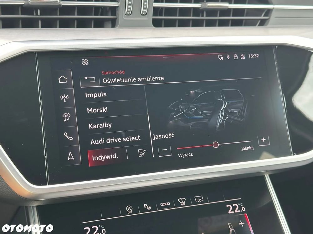 Audi S6 Avant - 33