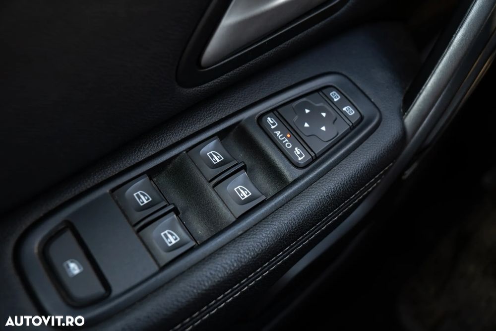 Dacia Duster ECO-G 100 Journey - 32