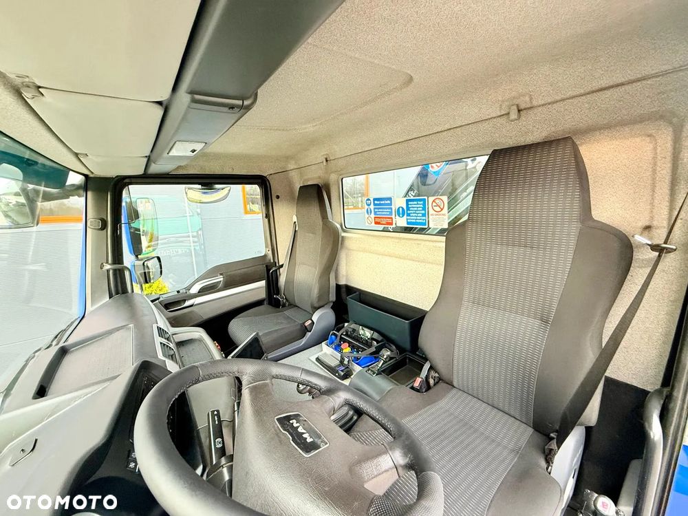 MAN MAN TGM TGL TGS 18.250 // E6 // wywrotka + HDS HMF z pilotem // 4x2 // budowlanka // kiper wywrot żuraw dzwig kran Crane - 33