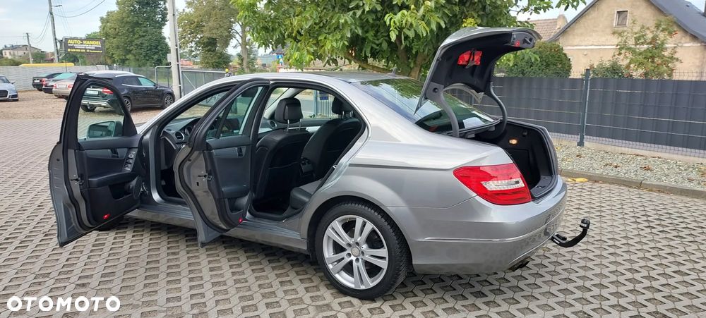 Mercedes-Benz Klasa C - 26