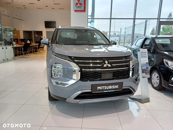Mitsubishi Outlander PHEV Intense
