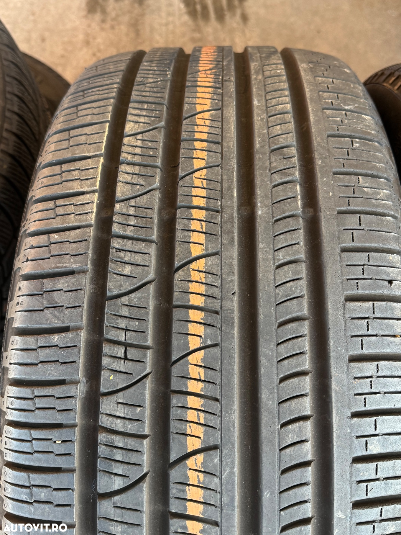 Vând 2 anvelope 275/45/21 Pirelli allseazon ca noi - 3