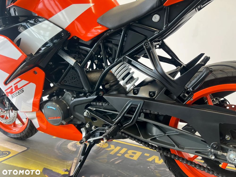 KTM RC 125 - 14