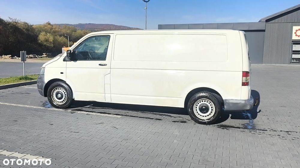 Volkswagen Transporter - 4