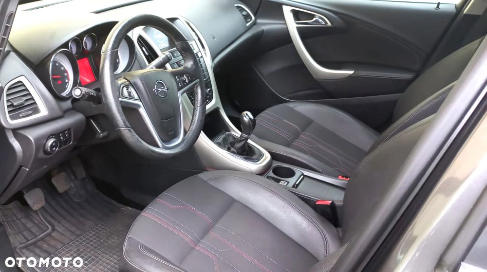 Opel Astra 1.4 Turbo Exklusiv - 7