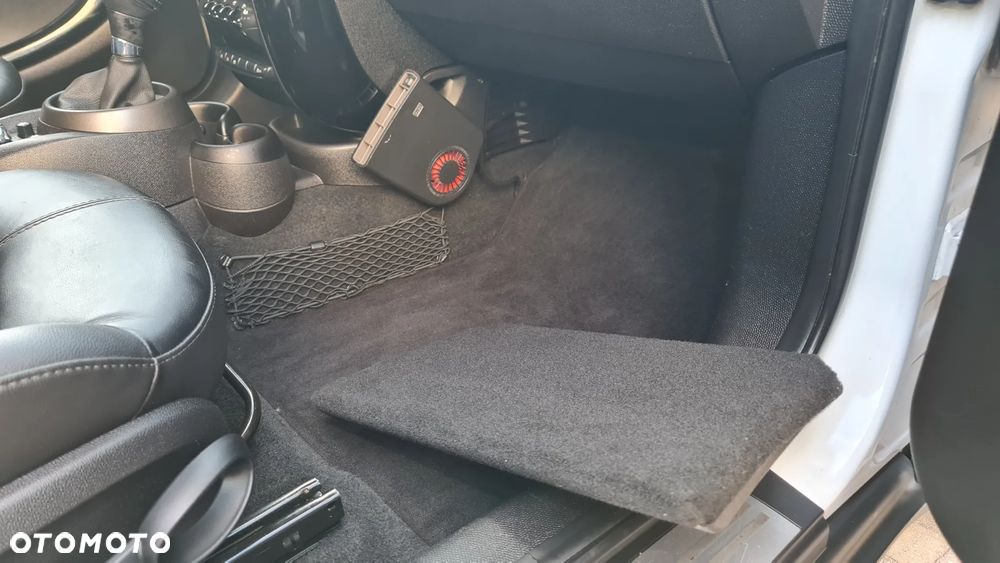 MINI Countryman - 18