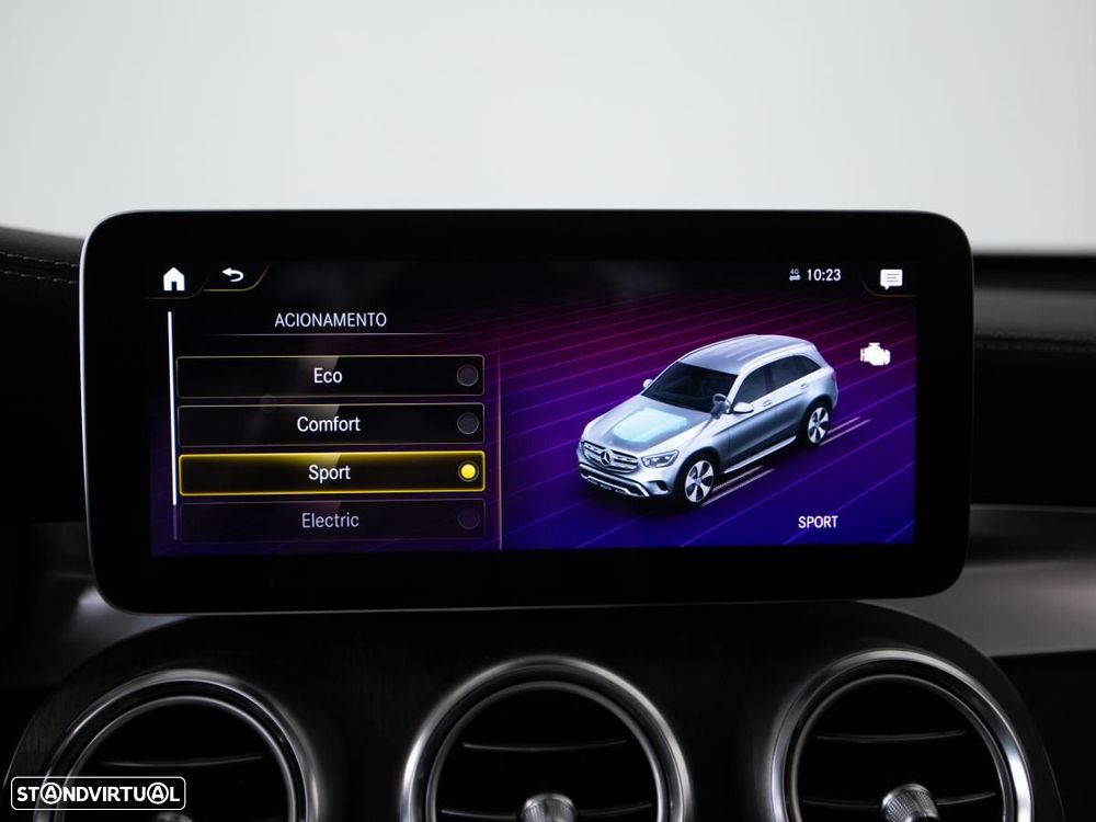 Mercedes-Benz GLC 300 de 4Matic - 40