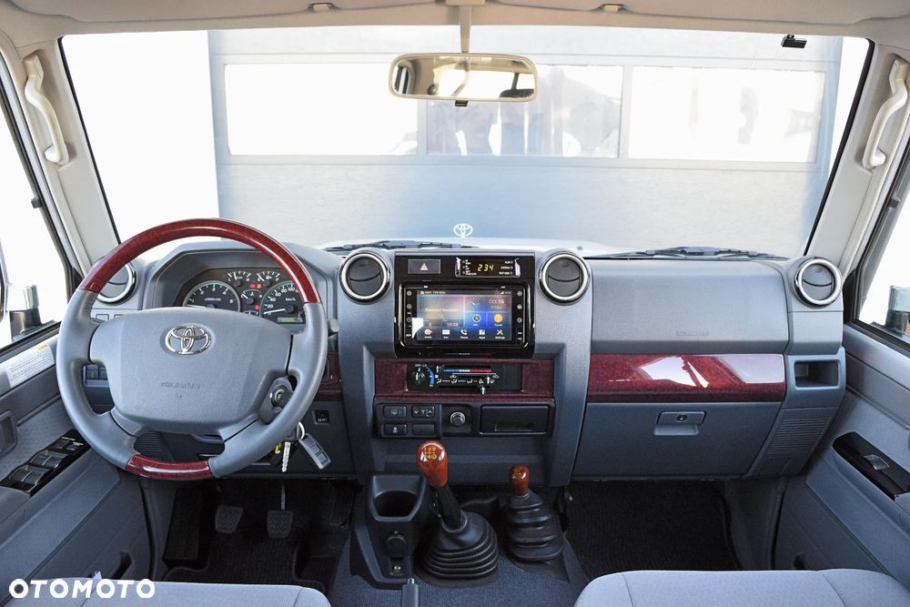 Toyota Land Cruiser 2022