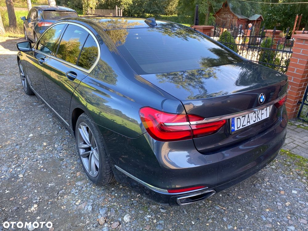 BMW Seria 7 730d - 2