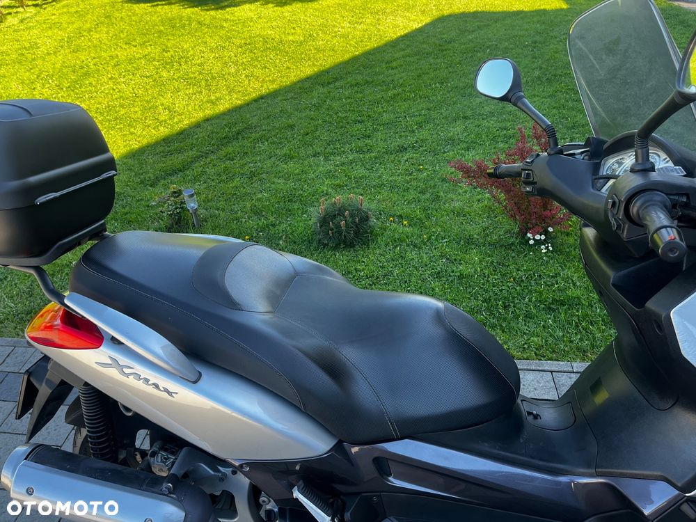 Yamaha X-max - 8