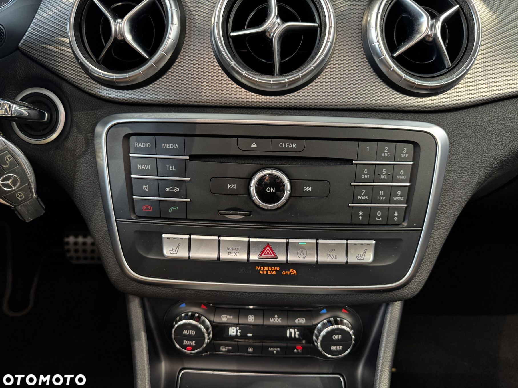 Mercedes-Benz CLA - 28