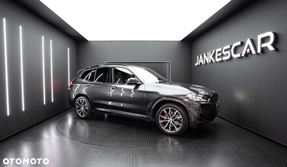 BMW X3 xDrive30i M Sport Edition - 3