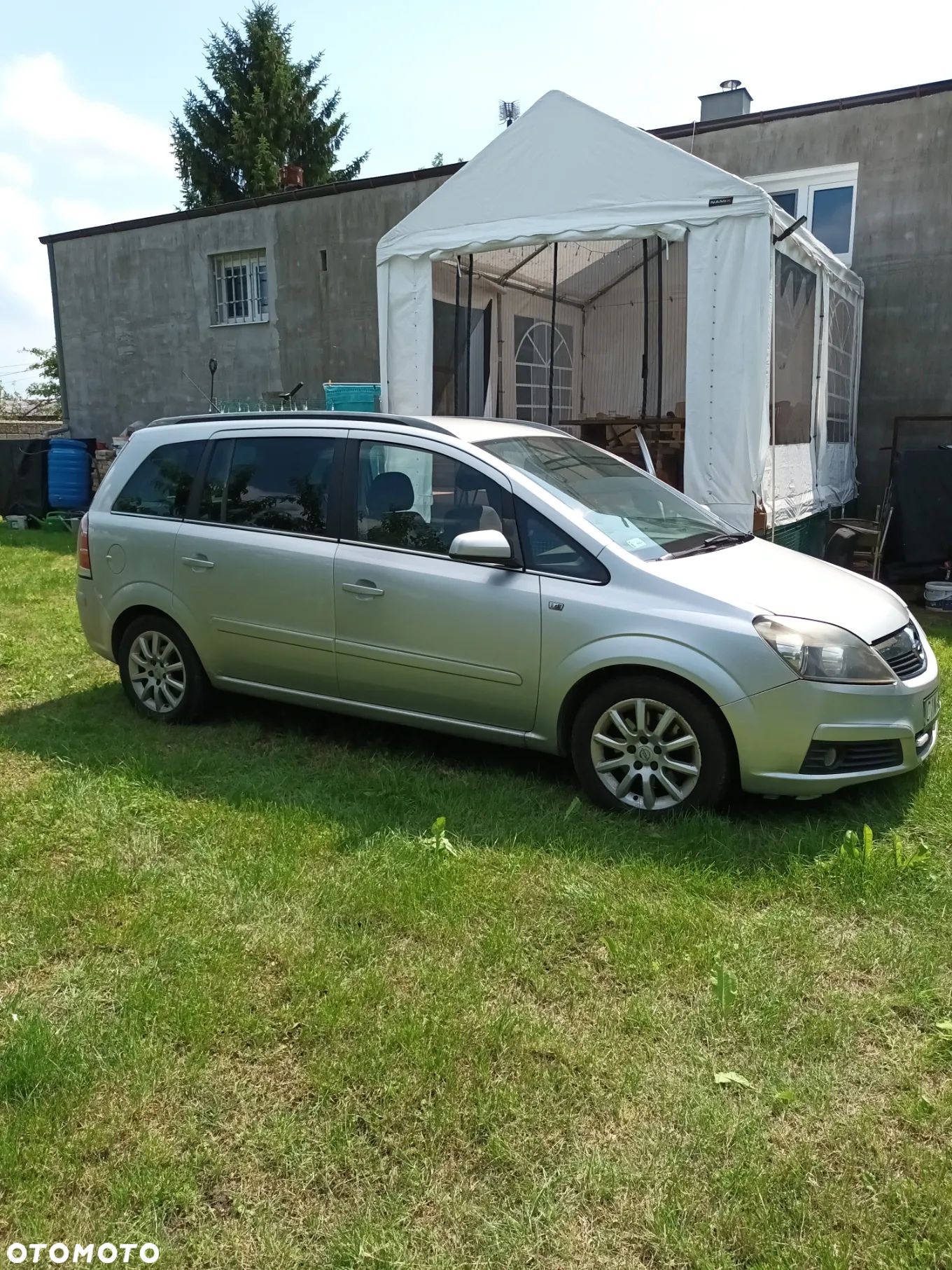 Opel Zafira - 1