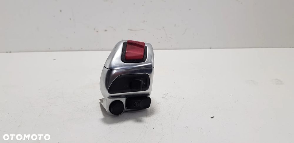 Piaggio MP3 350 HPE 18-22 Prawy Przełącznik - 1