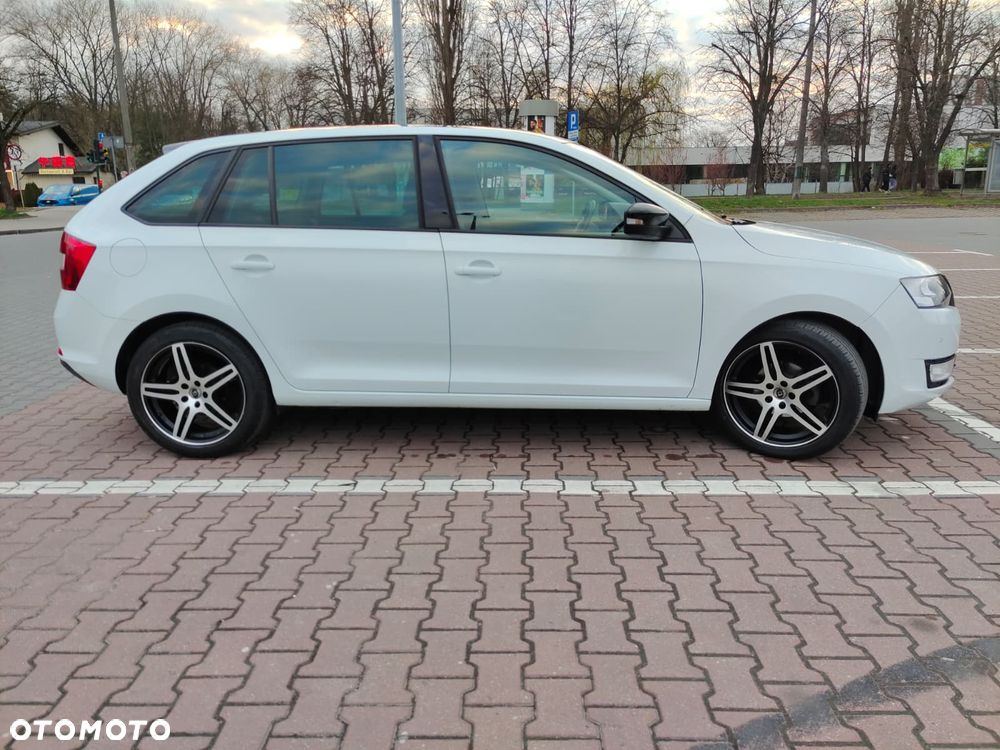 Skoda RAPID 1.2 TSI (Green tec) DSG Style - 2