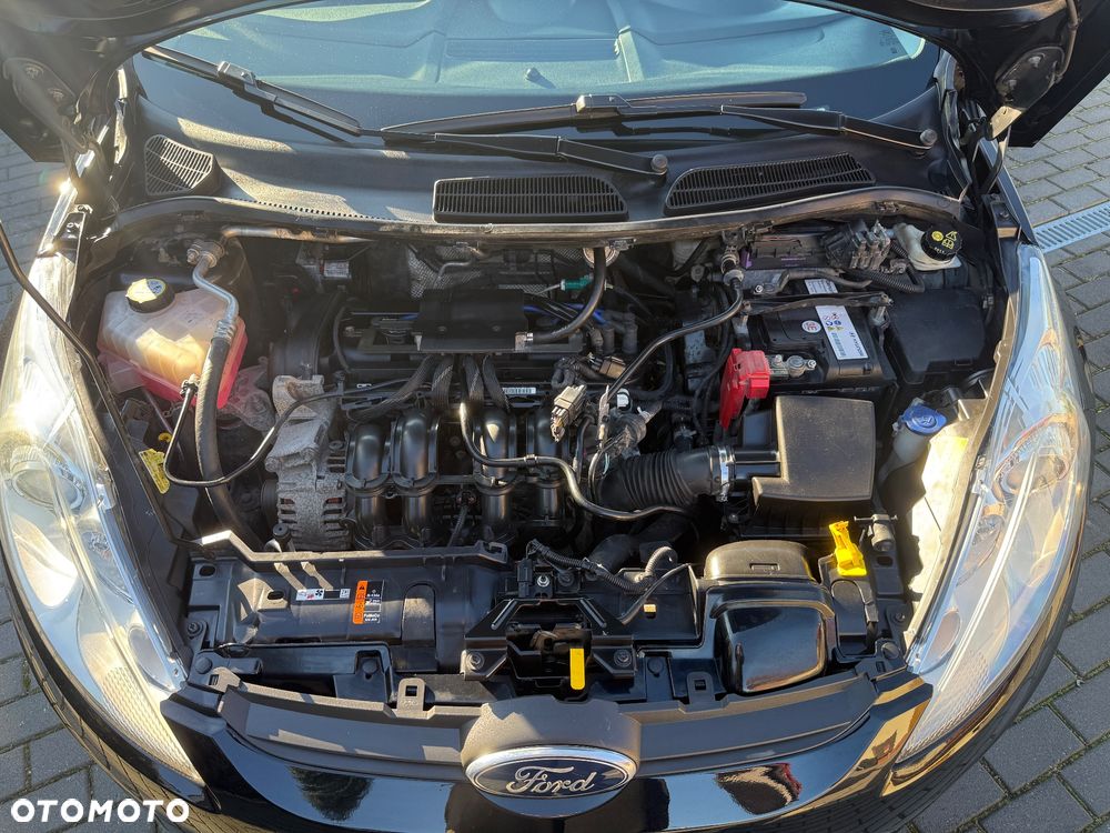 Ford Fiesta 1.4 Titanium - 29
