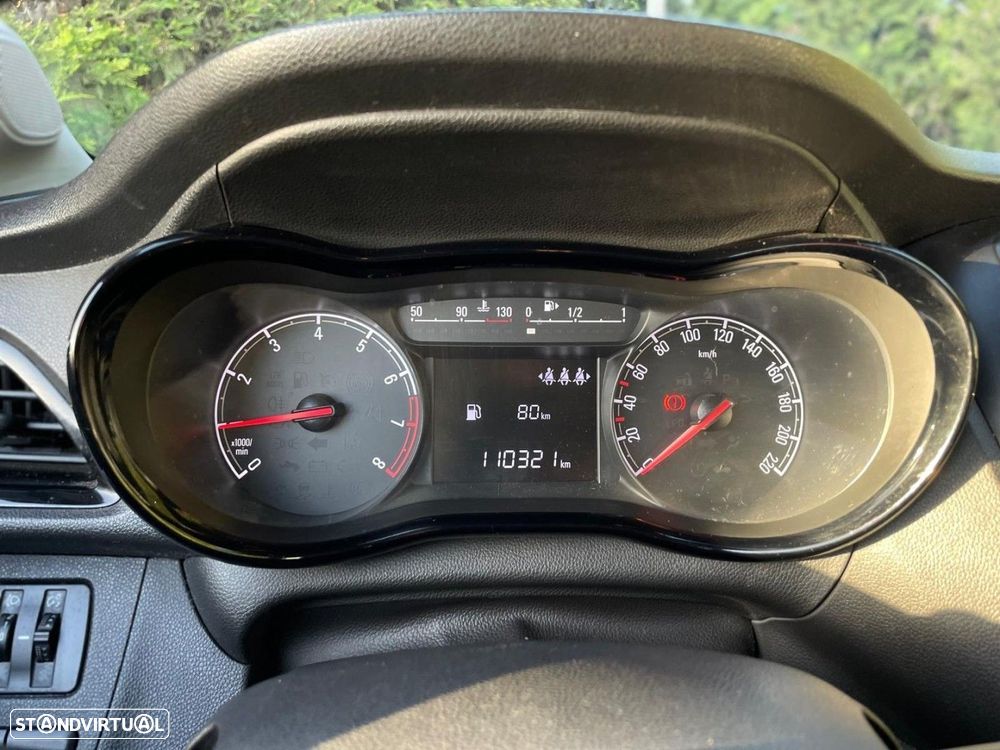 Opel Karl 1.0 Rocks - 10