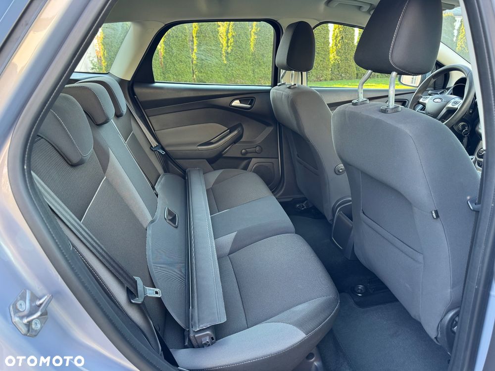 Ford Focus - 18