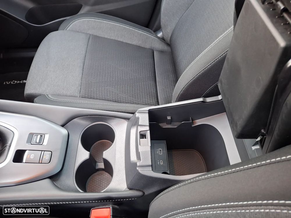 Nissan Qashqai 1.3 DIG-T N-Connecta - 15