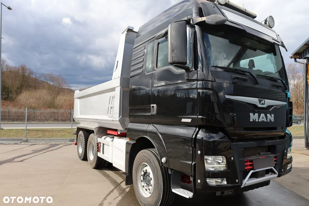 MAN TGX - 8