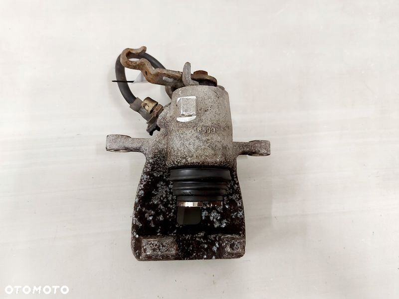 AUDI A3 8P 1.6 FSI ZACISK HAMULCOWY LEWY TYŁ TYLNY - 6