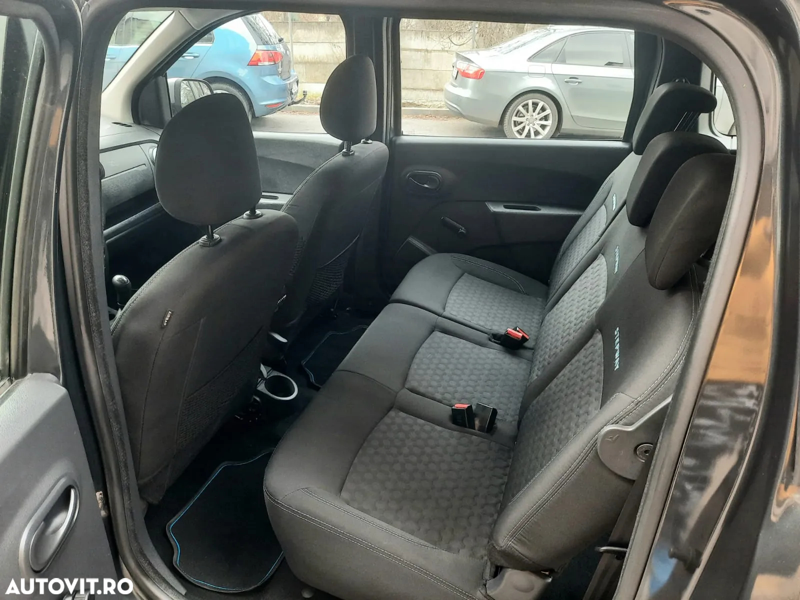 Dacia Lodgy 1.2 TCe 115 CP Stepway - 17